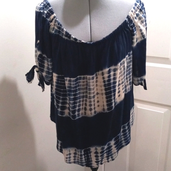 Peppermint, Sz L, Tie Dye, Top with Tie Sleeves, Elastic Neck - Picture 3 of 7